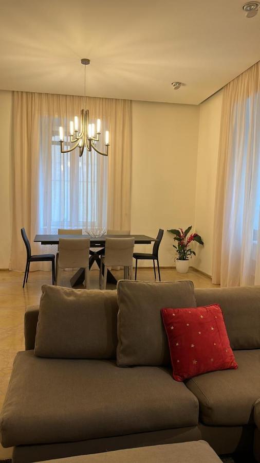 Luxury House With Parking Apartment Napoli Bagian luar foto