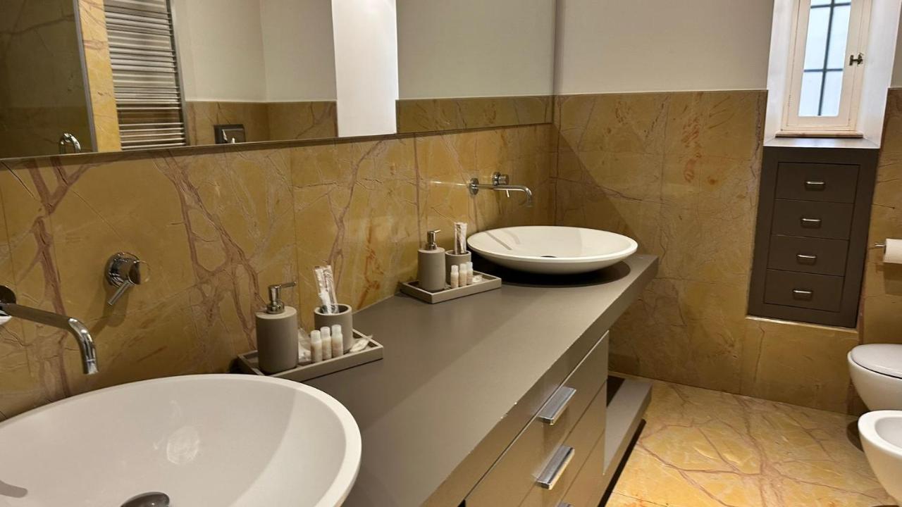 Luxury House With Parking Apartment Napoli Bagian luar foto