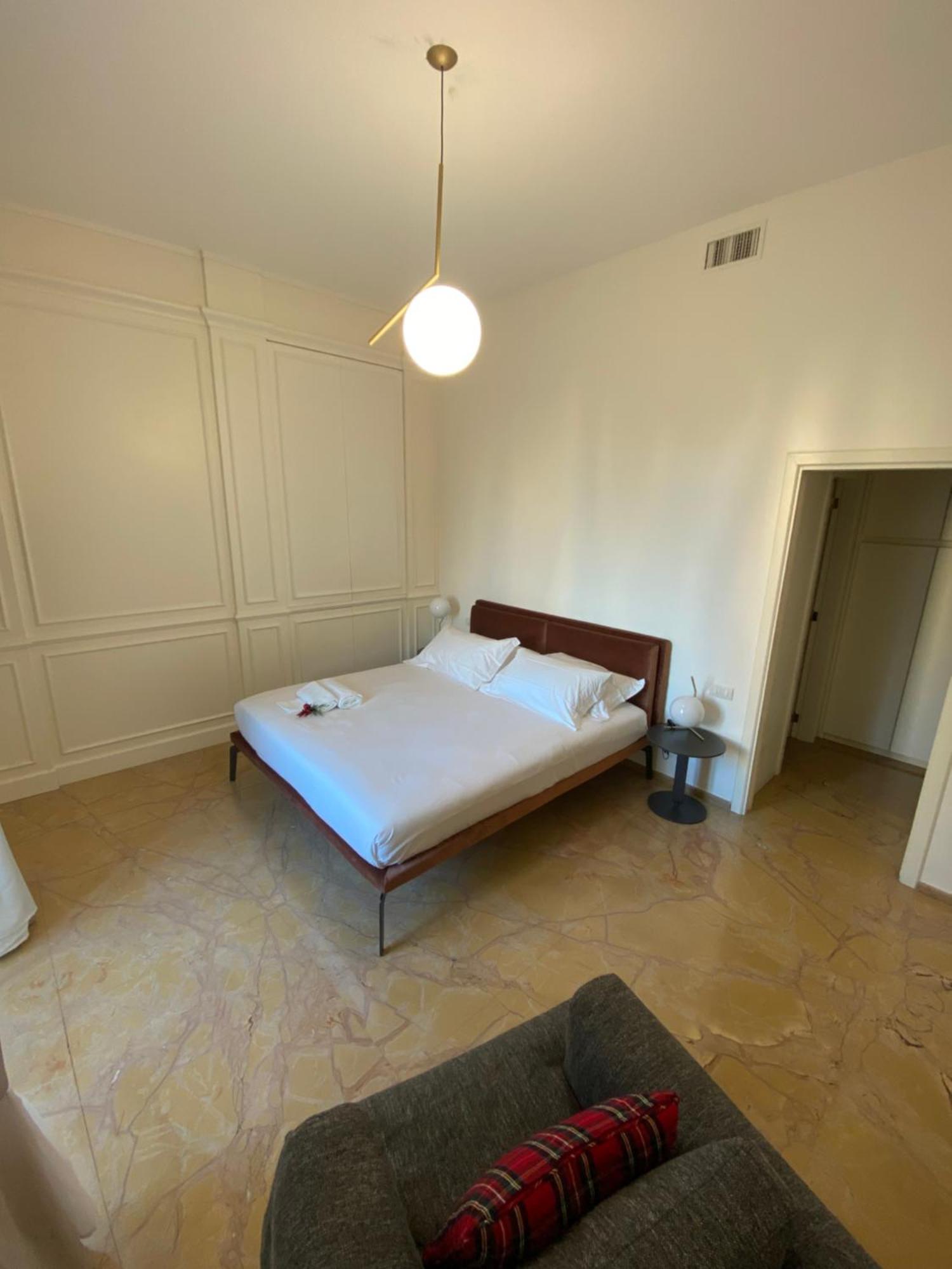 Luxury House With Parking Apartment Napoli Bagian luar foto